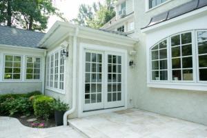 GALLAGHER_BACK_DOOR_VIEW