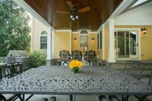 MORIN_BACK_PORCH_LEFT_SIDE